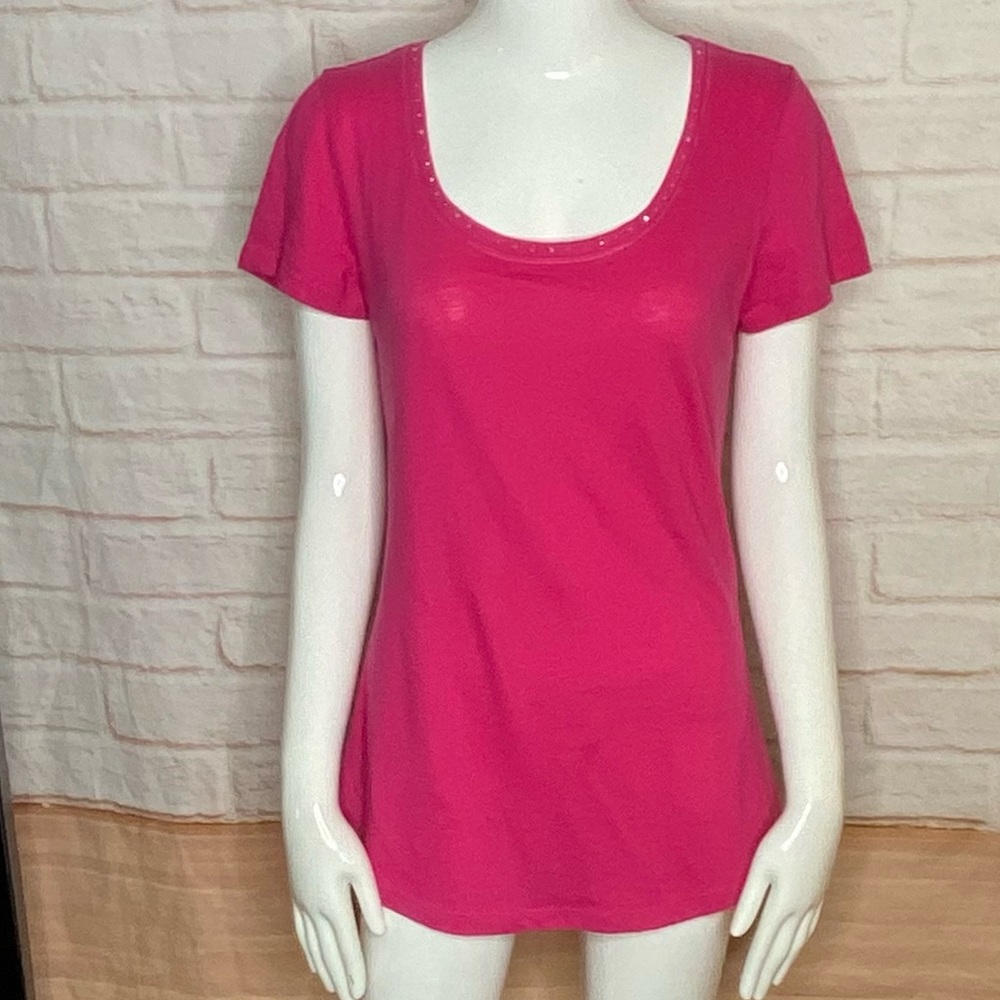 Victoria’s Secret woman top size M